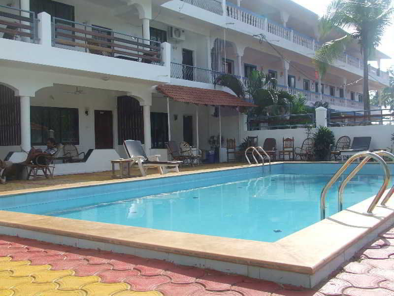 Pleasure Beach Resort Morjim Exteriör bild